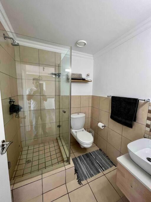 Modern, Trendy And Comfortable 2 Bedroom Apartment In Cape Town Ngoại thất bức ảnh