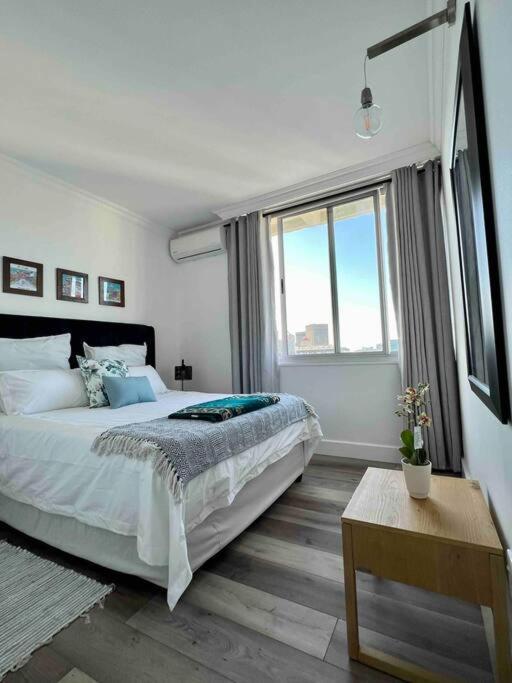 Modern, Trendy And Comfortable 2 Bedroom Apartment In Cape Town Ngoại thất bức ảnh