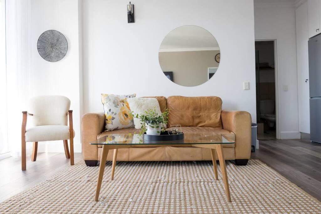 Modern, Trendy And Comfortable 2 Bedroom Apartment In Cape Town Ngoại thất bức ảnh